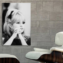 Load image into Gallery viewer, #005BW Brigitte Bardot