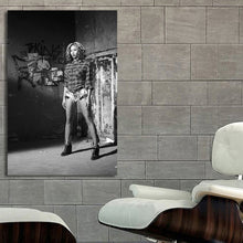 Load image into Gallery viewer, #017BW Beyonce