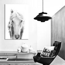 Load image into Gallery viewer, #041BW Horse