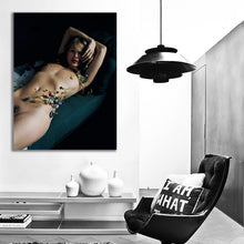 Load image into Gallery viewer, #713 Kate Moss