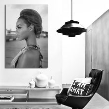 Load image into Gallery viewer, #009 Beyonce