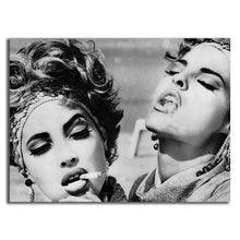 Load image into Gallery viewer, #701 Linda Evangelista