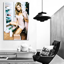 Load image into Gallery viewer, #085 Kate Moss