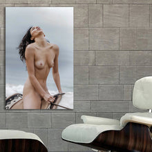 Load image into Gallery viewer, #021 Kendall Jenner