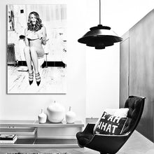 Load image into Gallery viewer, #001 Elle Macpherson