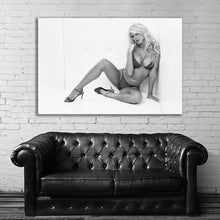 Load image into Gallery viewer, #018BW Victoria Silvstedt