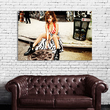 Load image into Gallery viewer, #044 Rihanna