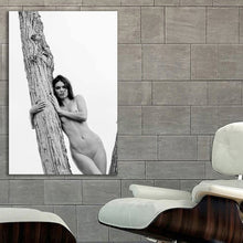 Load image into Gallery viewer, #010BW Kendall Jenner