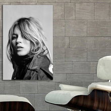 Load image into Gallery viewer, #114BW Kate Moss