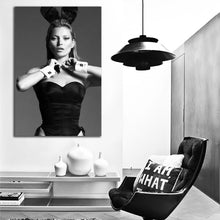 Load image into Gallery viewer, #077 Kate Moss