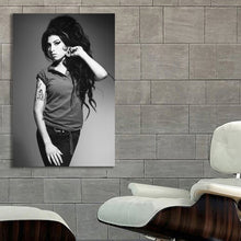 Load image into Gallery viewer, #038BW Amy Winehouse