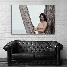 Load image into Gallery viewer, #013 Kendall Jenner