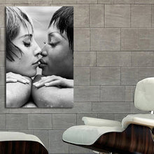 Load image into Gallery viewer, #053 Naomi Campbell x Christy Turlington