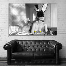 Load image into Gallery viewer, #078BW Kate Moss