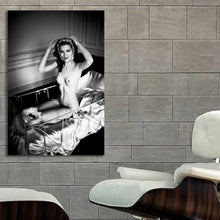 Load image into Gallery viewer, #089 Kate Moss