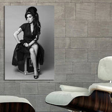 Load image into Gallery viewer, #029BW Amy Winehouse