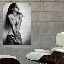 Load image into Gallery viewer, #035BW Rihanna