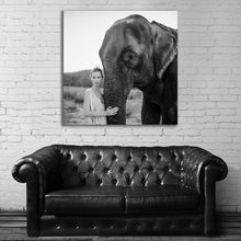 Load image into Gallery viewer, #500 Kate Moss