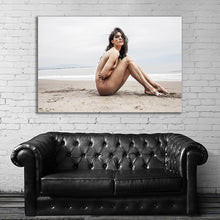 Load image into Gallery viewer, #070 Kendall Jenner