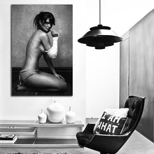 Load image into Gallery viewer, #003BW Helena Christensen