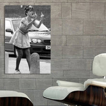 Load image into Gallery viewer, #040BW Rihanna