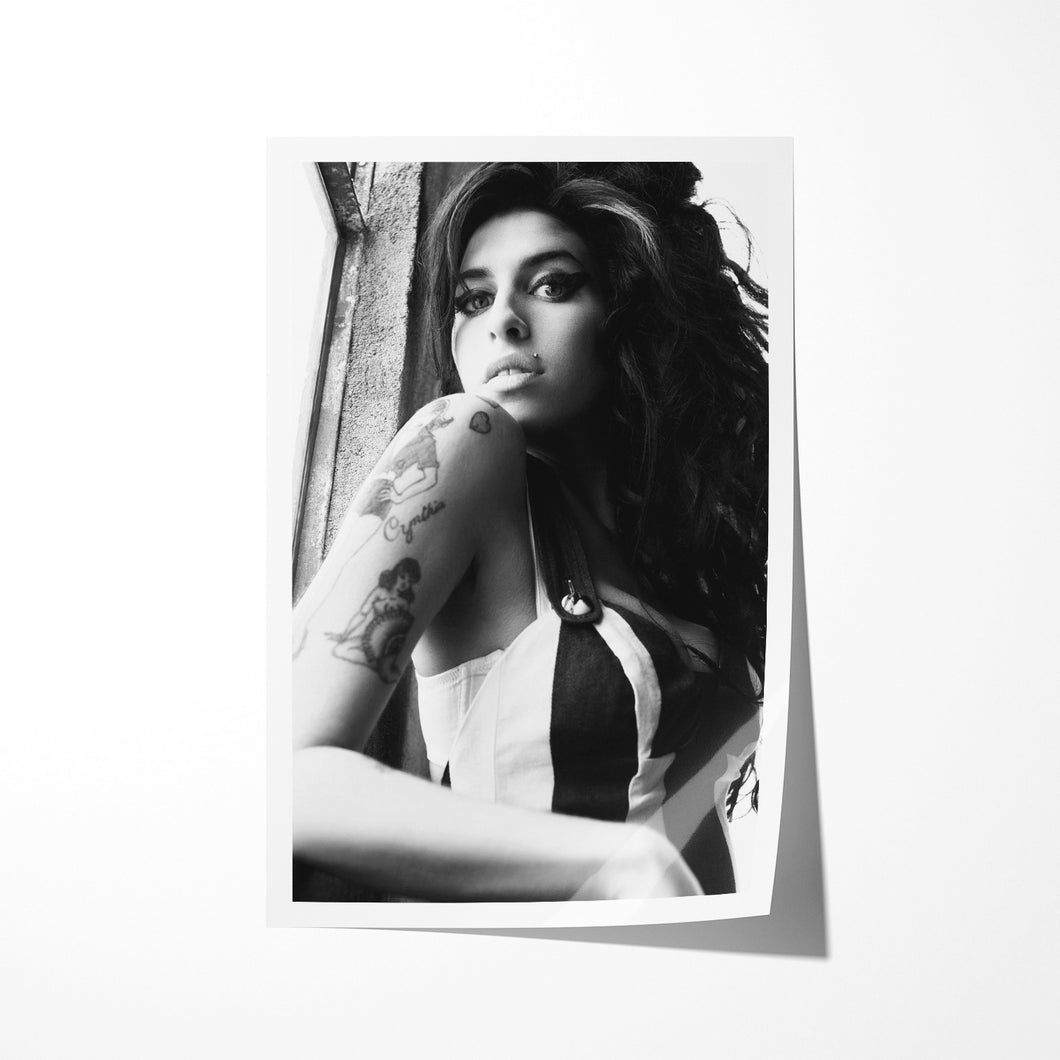 #005BW Amy Winehouse