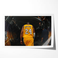 Load image into Gallery viewer, Kobe Bryant #124

