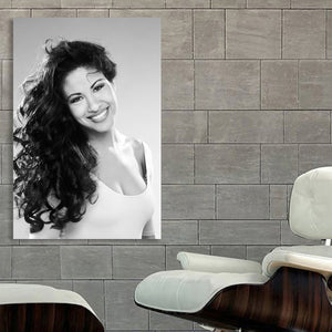 #014BW Selena Quintanilla