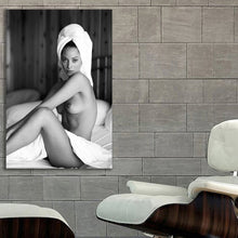 Load image into Gallery viewer, #015 Christy Turlington
