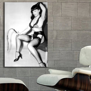 #014 Bettie Page