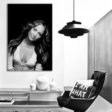 Load image into Gallery viewer, #033BW Jennifer Lopez
