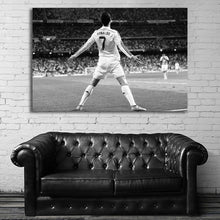 Load image into Gallery viewer, #005BW Cristiano Ronaldo
