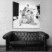 Load image into Gallery viewer, #502 Cindy Crawford x Naomi Campbell x Christy Turlington x Linda Evangelista x Helena Christensen x Stephanie Seymour x Claudia Schiffer
