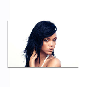 #015 Rihanna