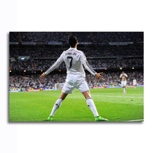 Load image into Gallery viewer, #004 Cristiano Ronaldo
