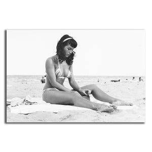 #027 Bettie Page