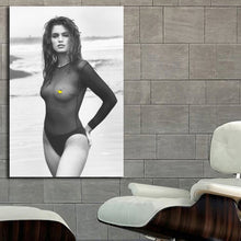 Load image into Gallery viewer, #022 Cindy Crawford
