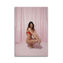 Load image into Gallery viewer, #005 Kendall Jenner
