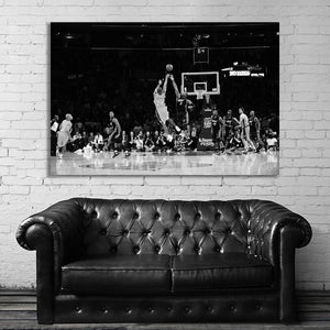 #106BW Kobe Bryant