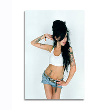 Load image into Gallery viewer, #002 Amy Winehouse
