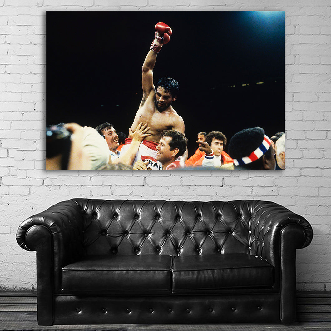 #001 Roberto Duran