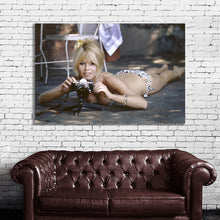 Load image into Gallery viewer, #064 Brigitte Bardot
