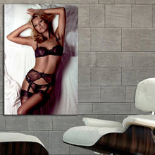 Load image into Gallery viewer, #075 Kate Moss
