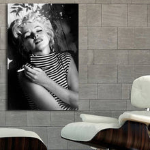 Load image into Gallery viewer, #022 Marilyn Monroe
