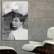 Load image into Gallery viewer, #010 Audrey Hepburn
