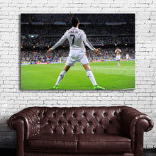 Load image into Gallery viewer, #004 Cristiano Ronaldo
