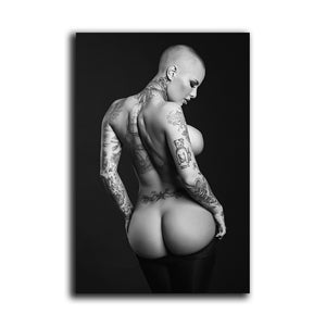 #010BW Christy Mack