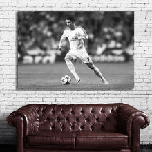 Load image into Gallery viewer, #007BW Cristiano Ronaldo
