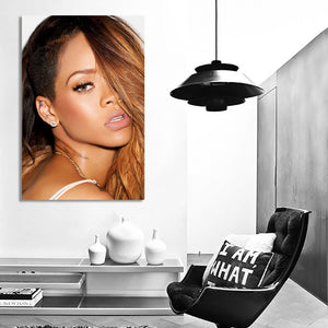 #018 Rihanna