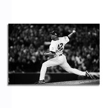 Load image into Gallery viewer, #002BW Mariano Rivera
